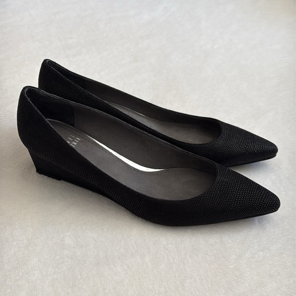 Stuart Weitzman | Goosebump Metallic Dot Textured Pointed Toe Low Wedge (7.5 M) - Picture 15 of 15